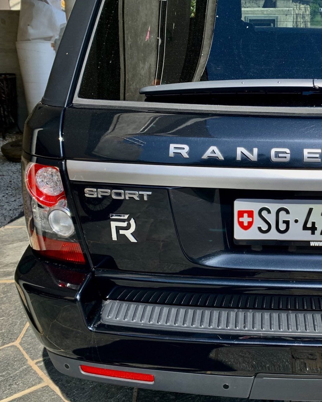 FR Chrome 3D Logo - FKN Rich